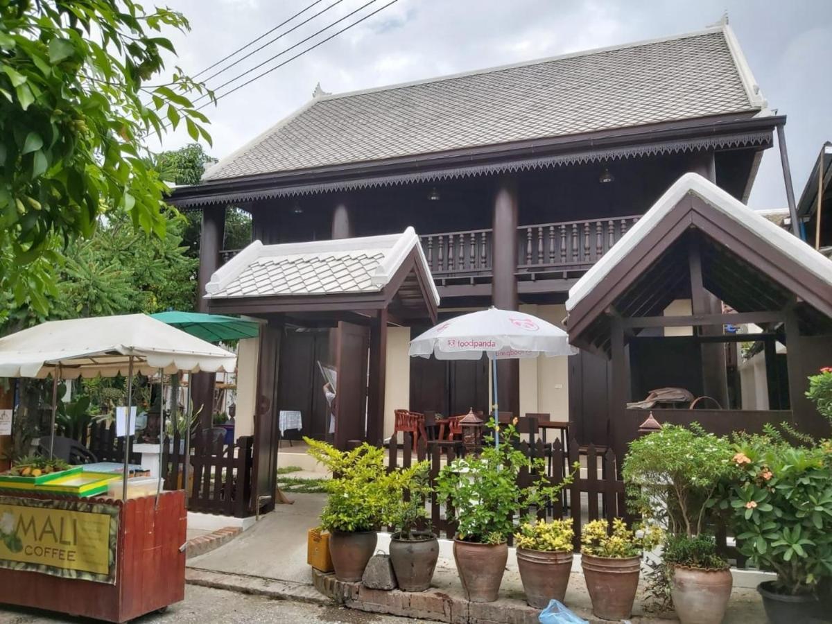 Mali House Hotel Luang Prabang Buitenkant foto